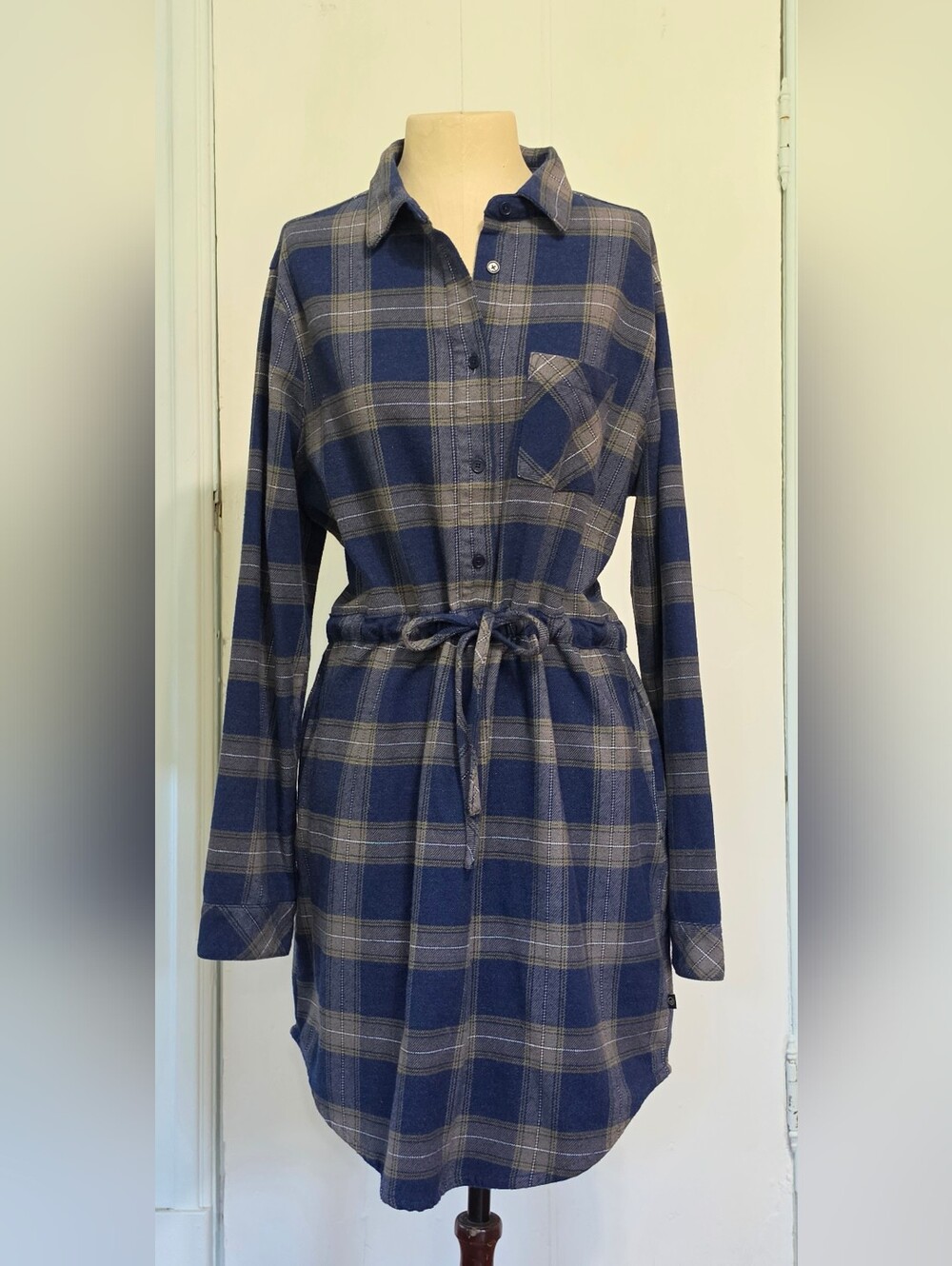 United By Blue Navy and Gray Plaid Button-Front Dress with Pockets And Waist Tie